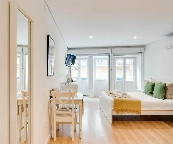 Lejlighed Bonjardim Downtown By Da'home