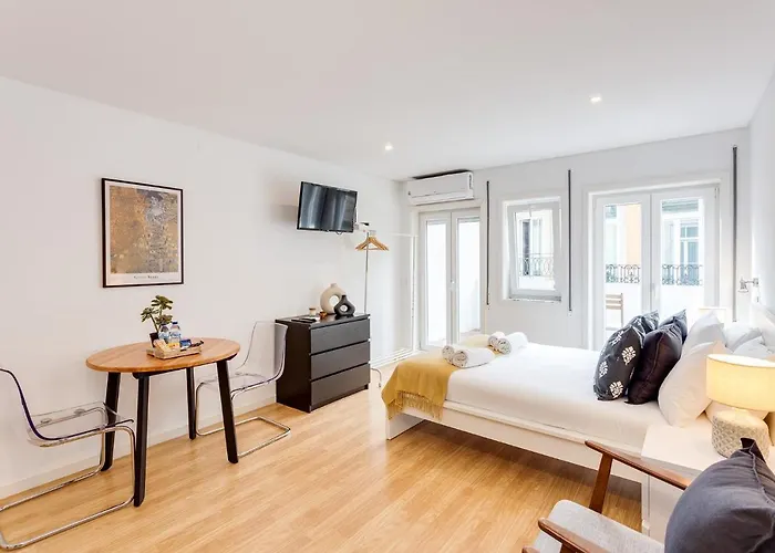 Апартаменты Bonjardim Downtown By Da'home *