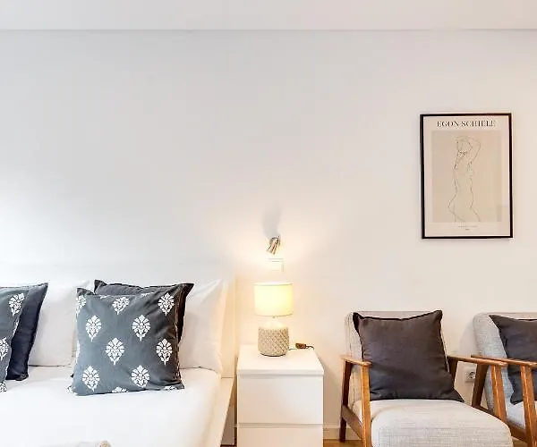 דירה Bonjardim Downtown By Da'home פורטו