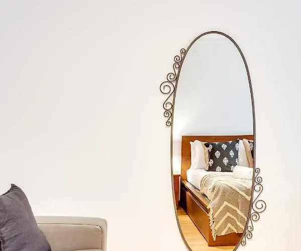 דירה Bonjardim Downtown By Da'home