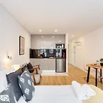 شقة Bonjardim Downtown By Da'home *
