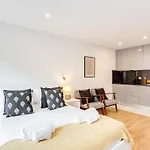 شقة Bonjardim Downtown By Da'home