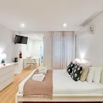 Bonjardim Downtown By Da'home شقة *