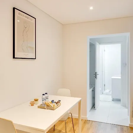 Апартаменты Bonjardim Downtown By Da'home *