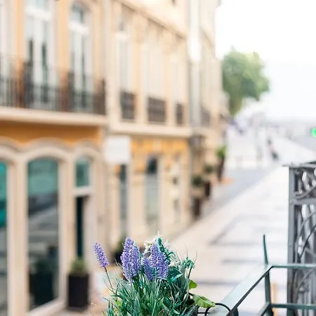 Апартаменты Bonjardim Downtown By Da'home