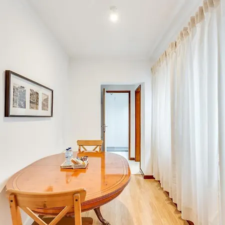 Bonjardim Downtown By Da'home