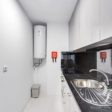 Bonjardim Downtown By Da'home Апартаменты *