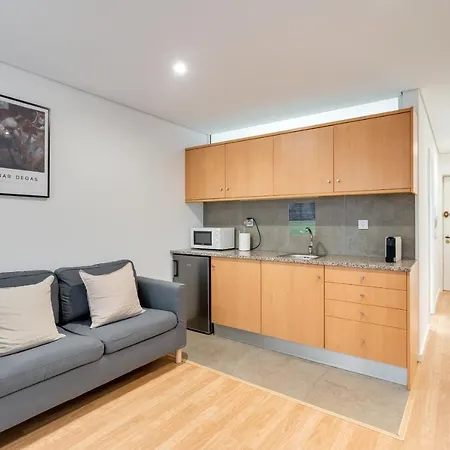 Bonjardim Downtown By Da'home *