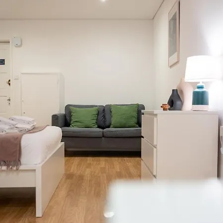 Bonjardim Downtown By Da'home *