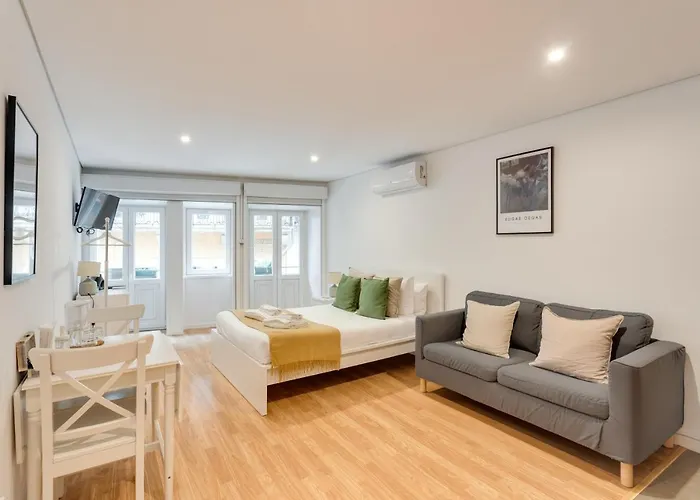 Bonjardim Downtown By Da'home *