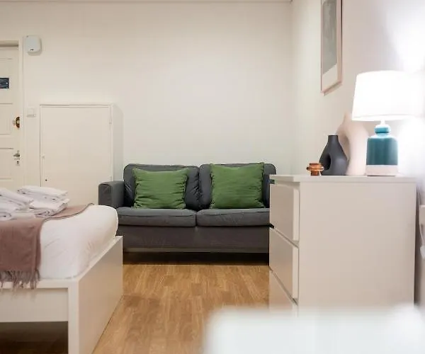 Bonjardim Downtown By Da'home *