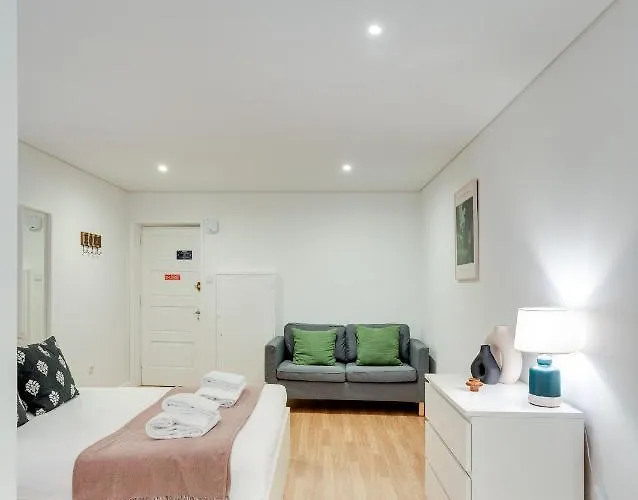 Bonjardim Downtown By Da'home *