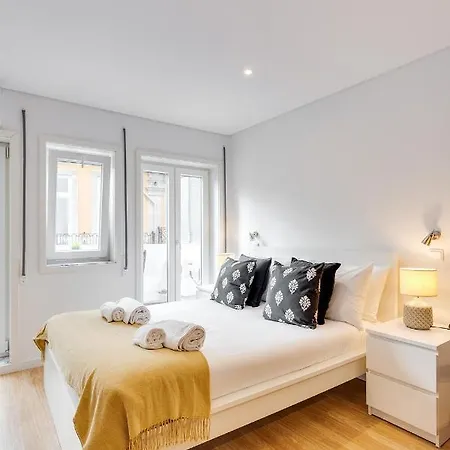 Bonjardim Downtown By Da'home